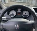 Белый Пежо 207, объемом двигателя 1.4 л и пробегом 216 тыс. км за 4500 $, фото 1 на Automoto.ua