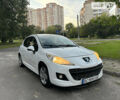 Білий Пежо 207, об'ємом двигуна 1.4 л та пробігом 226 тис. км за 5000 $, фото 1 на Automoto.ua