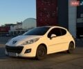 Белый Пежо 207, объемом двигателя 1.56 л и пробегом 278 тыс. км за 4500 $, фото 1 на Automoto.ua