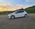 Білий Пежо 207, об'ємом двигуна 1.4 л та пробігом 200 тис. км за 4500 $, фото 3 на Automoto.ua