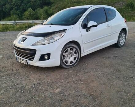 Білий Пежо 207, об'ємом двигуна 1.4 л та пробігом 200 тис. км за 4500 $, фото 7 на Automoto.ua