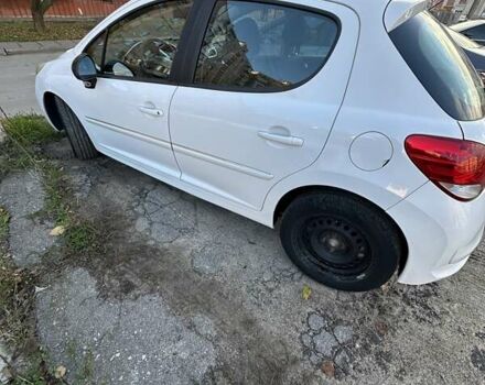 Білий Пежо 207, об'ємом двигуна 1.56 л та пробігом 245 тис. км за 6700 $, фото 8 на Automoto.ua