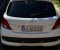 Білий Пежо 207, об'ємом двигуна 1.4 л та пробігом 187 тис. км за 3850 $, фото 9 на Automoto.ua