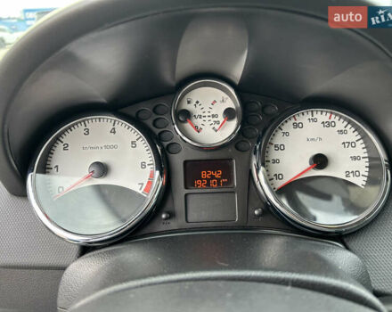 Белый Пежо 207, объемом двигателя 1.36 л и пробегом 192 тыс. км за 5200 $, фото 6 на Automoto.ua