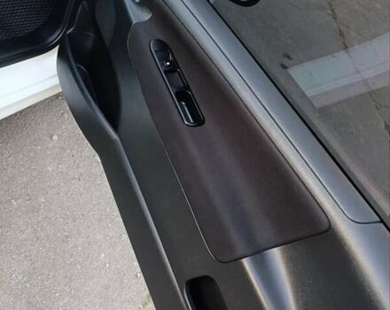 Белый Пежо 207, объемом двигателя 1.4 л и пробегом 211 тыс. км за 5700 $, фото 13 на Automoto.ua