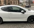 Белый Пежо 207, объемом двигателя 1.36 л и пробегом 137 тыс. км за 5300 $, фото 2 на Automoto.ua