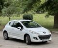 Білий Пежо 207, об'ємом двигуна 1.4 л та пробігом 170 тис. км за 3590 $, фото 2 на Automoto.ua