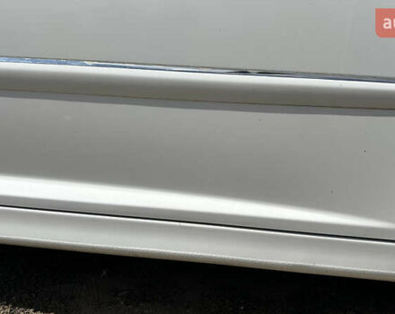 Белый Пежо 207, объемом двигателя 1.36 л и пробегом 220 тыс. км за 5100 $, фото 19 на Automoto.ua