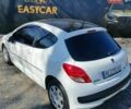 Белый Пежо 207, объемом двигателя 1.4 л и пробегом 300 тыс. км за 4500 $, фото 9 на Automoto.ua