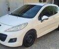 Білий Пежо 207, об'ємом двигуна 1.36 л та пробігом 197 тис. км за 4500 $, фото 1 на Automoto.ua
