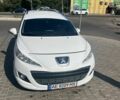 Белый Пежо 207, объемом двигателя 1.4 л и пробегом 200 тыс. км за 5900 $, фото 1 на Automoto.ua