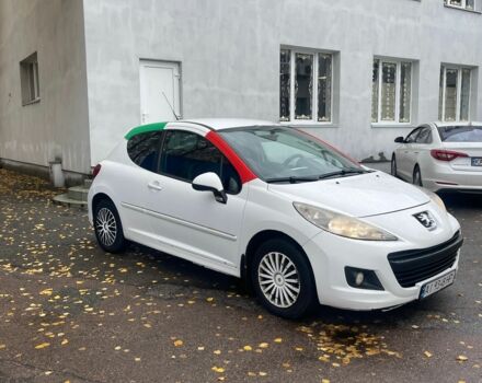 Пежо 207 2012 у Обухове на Automoto.ua Білий Пежо 207, об'ємом двигуна 1.4 л та пробігом 498 тис. км за 2500 $, фото 4 на Automoto.ua