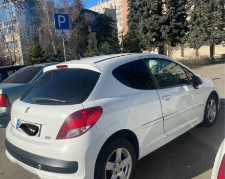 Білий Пежо 207, об'ємом двигуна 0 л та пробігом 115 тис. км за 4000 $, фото 2 на Automoto.ua