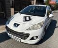 Белый Пежо 207, объемом двигателя 1.56 л и пробегом 225 тыс. км за 5150 $, фото 1 на Automoto.ua