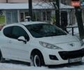 Білий Пежо 207, об'ємом двигуна 1.4 л та пробігом 200 тис. км за 3600 $, фото 1 на Automoto.ua