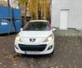 Пежо 207 2012 у Обухове на Automoto.ua Білий Пежо 207, об'ємом двигуна 1.4 л та пробігом 498 тис. км за 2500 $, фото 1 на Automoto.ua