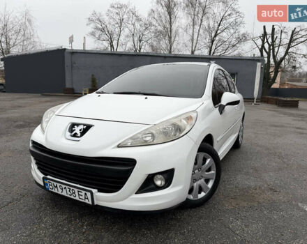 Белый Пежо 207, объемом двигателя 1.4 л и пробегом 164 тыс. км за 4750 $, фото 1 на Automoto.ua