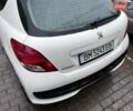 Белый Пежо 207, объемом двигателя 1.36 л и пробегом 228 тыс. км за 3500 $, фото 6 на Automoto.ua