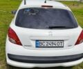 Білий Пежо 207, об'ємом двигуна 1.36 л та пробігом 245 тис. км за 5750 $, фото 1 на Automoto.ua