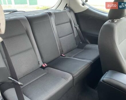 Белый Пежо 207, объемом двигателя 1.36 л и пробегом 156 тыс. км за 4400 $, фото 25 на Automoto.ua