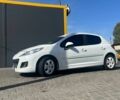 Белый Пежо 207, объемом двигателя 1.4 л и пробегом 200 тыс. км за 5900 $, фото 11 на Automoto.ua