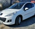 Белый Пежо 207, объемом двигателя 1.4 л и пробегом 300 тыс. км за 4500 $, фото 5 на Automoto.ua