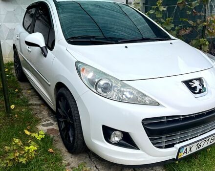 Пежо 207 2012 у Харкові на Automoto.ua Білий Пежо 207, об'ємом двигуна 1.4 л та пробігом 85 тис. км за 6300 $, фото 1 на Automoto.ua