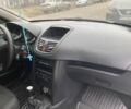 Белый Пежо 207, объемом двигателя 1.4 л и пробегом 140 тыс. км за 2300 $, фото 6 на Automoto.ua