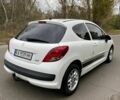 Белый Пежо 207, объемом двигателя 1.4 л и пробегом 140 тыс. км за 3950 $, фото 3 на Automoto.ua