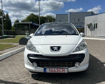 Білий Пежо 207, об'ємом двигуна 1.6 л та пробігом 210 тис. км за 5300 $, фото 1 на Automoto.ua