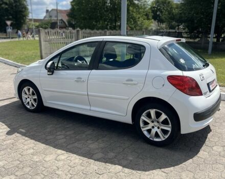Білий Пежо 207, об'ємом двигуна 1.6 л та пробігом 210 тис. км за 5300 $, фото 2 на Automoto.ua