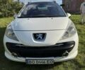 Белый Пежо 207, объемом двигателя 1.6 л и пробегом 240 тыс. км за 4699 $, фото 3 на Automoto.ua