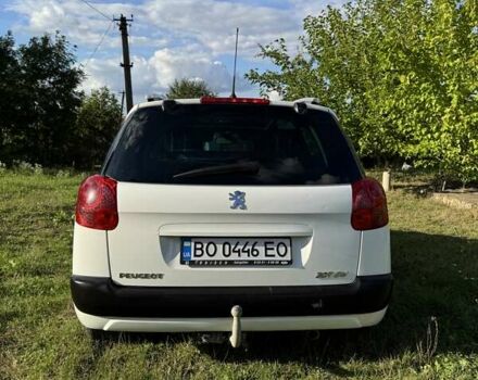 Белый Пежо 207, объемом двигателя 1.6 л и пробегом 240 тыс. км за 4699 $, фото 5 на Automoto.ua