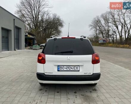 Белый Пежо 207, объемом двигателя 1.56 л и пробегом 227 тыс. км за 5350 $, фото 6 на Automoto.ua