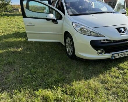 Белый Пежо 207, объемом двигателя 1.6 л и пробегом 240 тыс. км за 4699 $, фото 18 на Automoto.ua