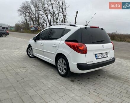 Белый Пежо 207, объемом двигателя 1.56 л и пробегом 227 тыс. км за 5350 $, фото 5 на Automoto.ua