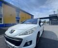 Белый Пежо 207, объемом двигателя 1.6 л и пробегом 180 тыс. км за 4600 $, фото 1 на Automoto.ua