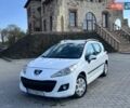 Белый Пежо 207, объемом двигателя 1.36 л и пробегом 189 тыс. км за 3500 $, фото 1 на Automoto.ua