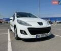 Белый Пежо 207, объемом двигателя 1.6 л и пробегом 219 тыс. км за 7600 $, фото 1 на Automoto.ua