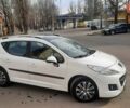 Белый Пежо 207, объемом двигателя 1.6 л и пробегом 218 тыс. км за 4700 $, фото 1 на Automoto.ua