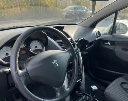 Пежо 207 2010 в Днепре (Днепропетровске) на Automoto.ua Белый Пежо 207, объемом двигателя 1.6 л и пробегом 224 тыс. км за 5000 $, фото 14 на Automoto.ua
