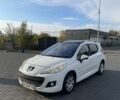 Пежо 207 2010 в Днепре (Днепропетровске) на Automoto.ua Белый Пежо 207, объемом двигателя 1.6 л и пробегом 224 тыс. км за 5000 $, фото 1 на Automoto.ua