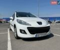 Белый Пежо 207, объемом двигателя 1.6 л и пробегом 219 тыс. км за 7600 $, фото 1 на Automoto.ua