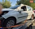 Белый Пежо 207, объемом двигателя 1.56 л и пробегом 243 тыс. км за 2500 $, фото 1 на Automoto.ua