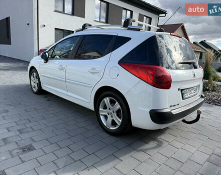Пежо 207 2011 в Тернополе на Automoto.ua Белый Пежо 207, объемом двигателя 1.56 л и пробегом 204 тыс. км за 5200 $, фото 4 на Automoto.ua