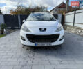 Пежо 207 2011 в Тернополе на Automoto.ua Белый Пежо 207, объемом двигателя 1.56 л и пробегом 204 тыс. км за 5200 $, фото 1 на Automoto.ua