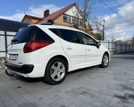 Пежо 207 2011 в Тернополе на Automoto.ua Белый Пежо 207, объемом двигателя 1.6 л и пробегом 204 тыс. км за 5200 $, фото 3 на Automoto.ua