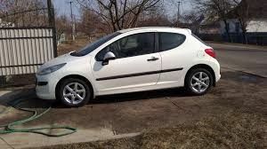Пежо 207 2008 в Подольск (Котовск) на Automoto.ua Белый Пежо 207, объемом двигателя 0 л и пробегом 200 тыс. км за 2999 $, фото 1 на Automoto.ua