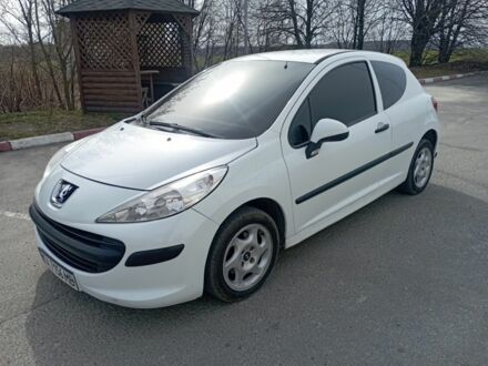 Білий Пежо 207, об'ємом двигуна 1.4 л та пробігом 299 тис. км за 2850 $, фото 1 на Automoto.ua
