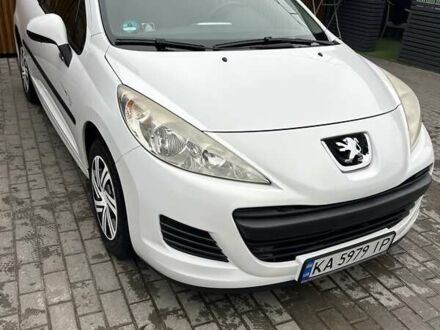 Белый Пежо 207, объемом двигателя 1.36 л и пробегом 164 тыс. км за 4700 $, фото 1 на Automoto.ua